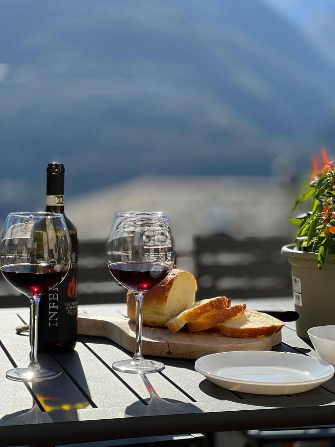 Panoramic Apartment Italian Alps Valtellina Near Sondrio, Tirano Poggiridenti Extérieur photo