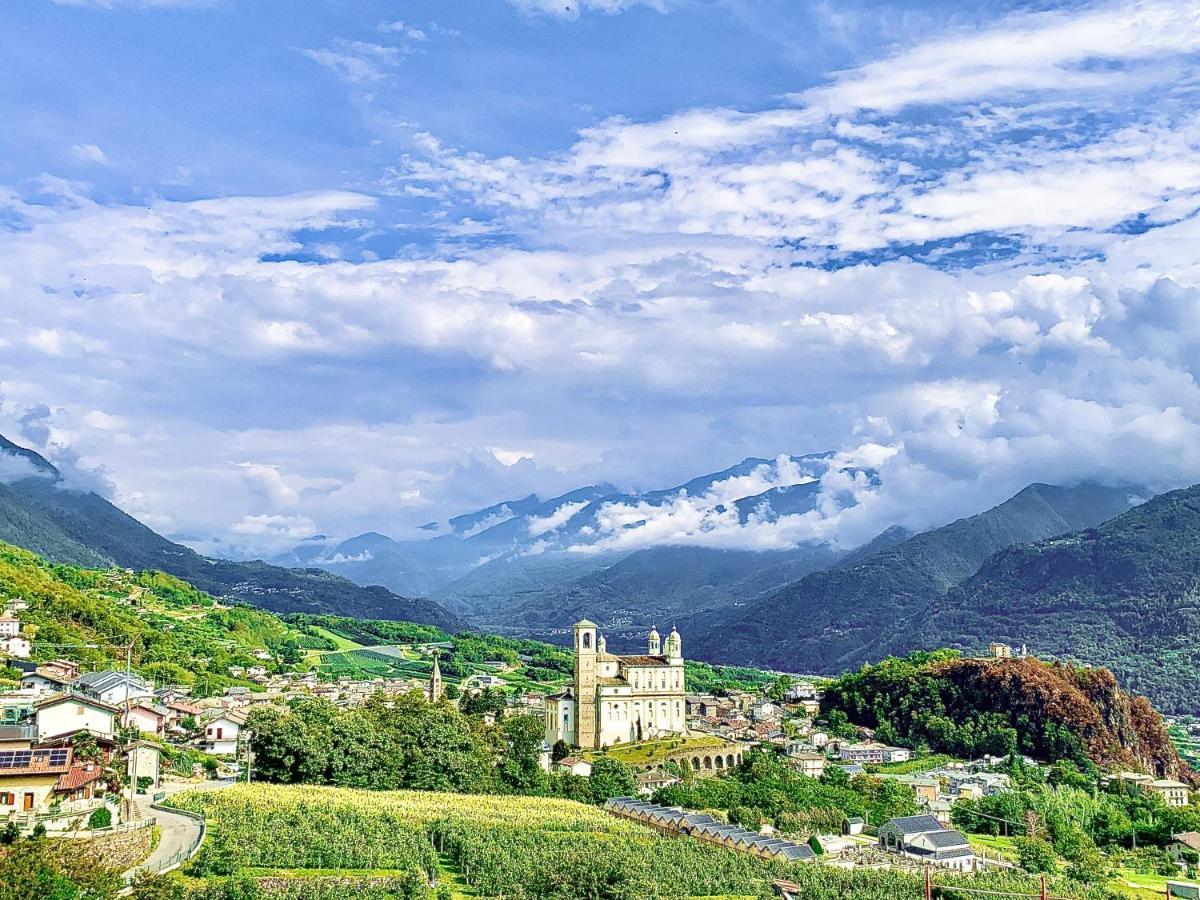 Panoramic Apartment Italian Alps Valtellina Near Sondrio, Tirano Poggiridenti Extérieur photo